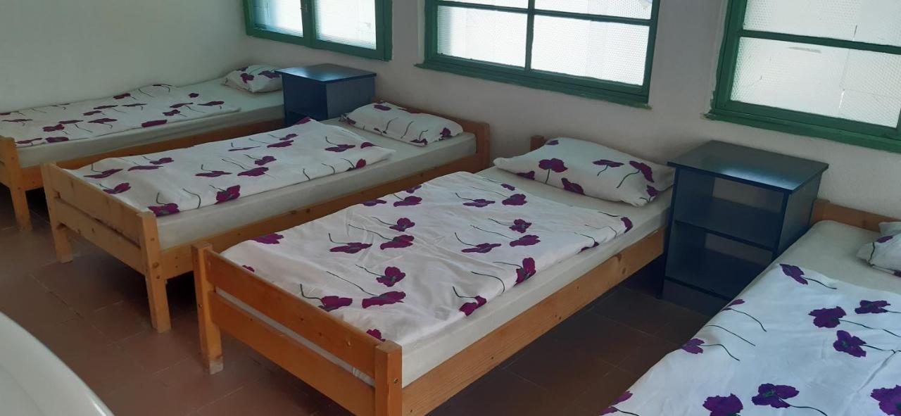 Aqua Hostel Siofok Exterior photo